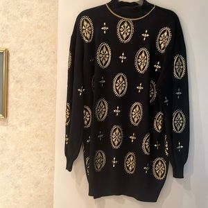 St. John sweater, size 10